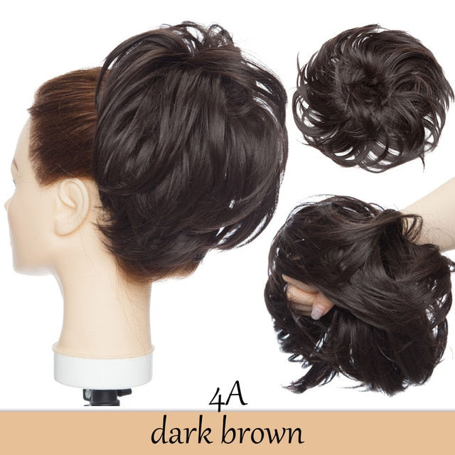 Chignon choux pelucheux désordonné 