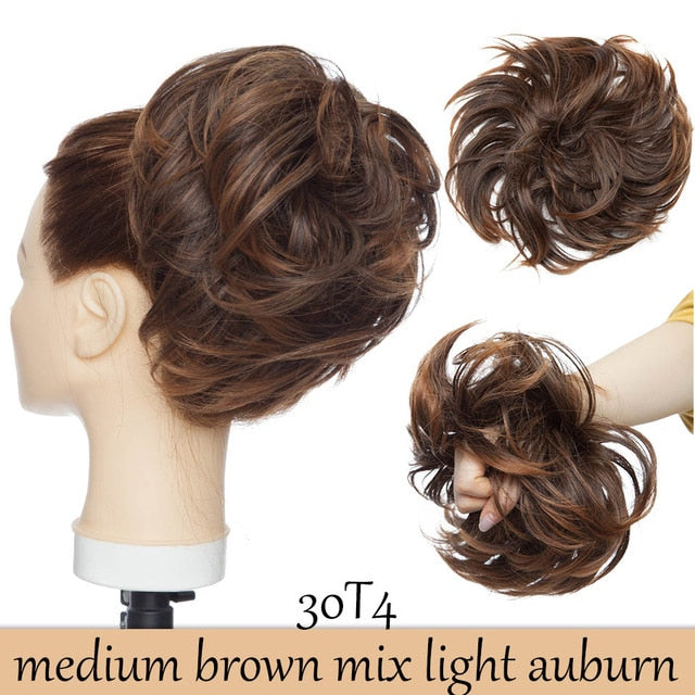 Chignon choux pelucheux désordonné 