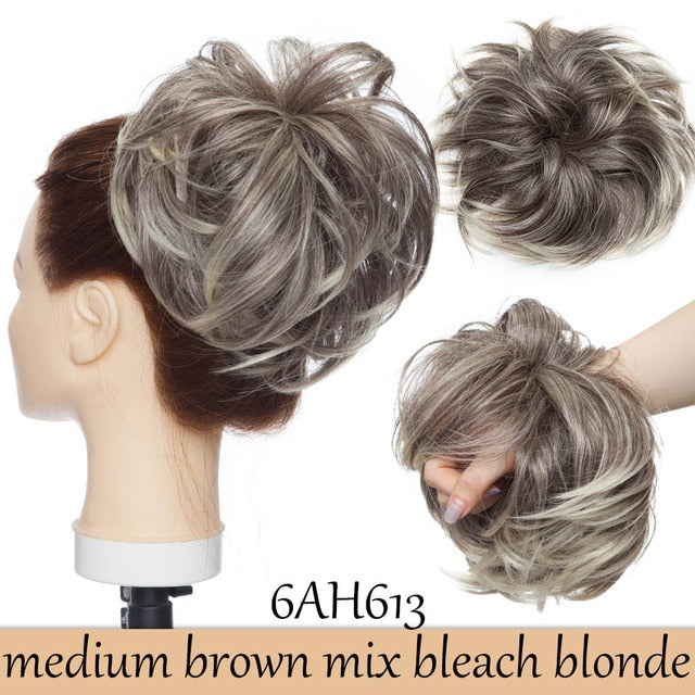 Chignon choux pelucheux désordonné 